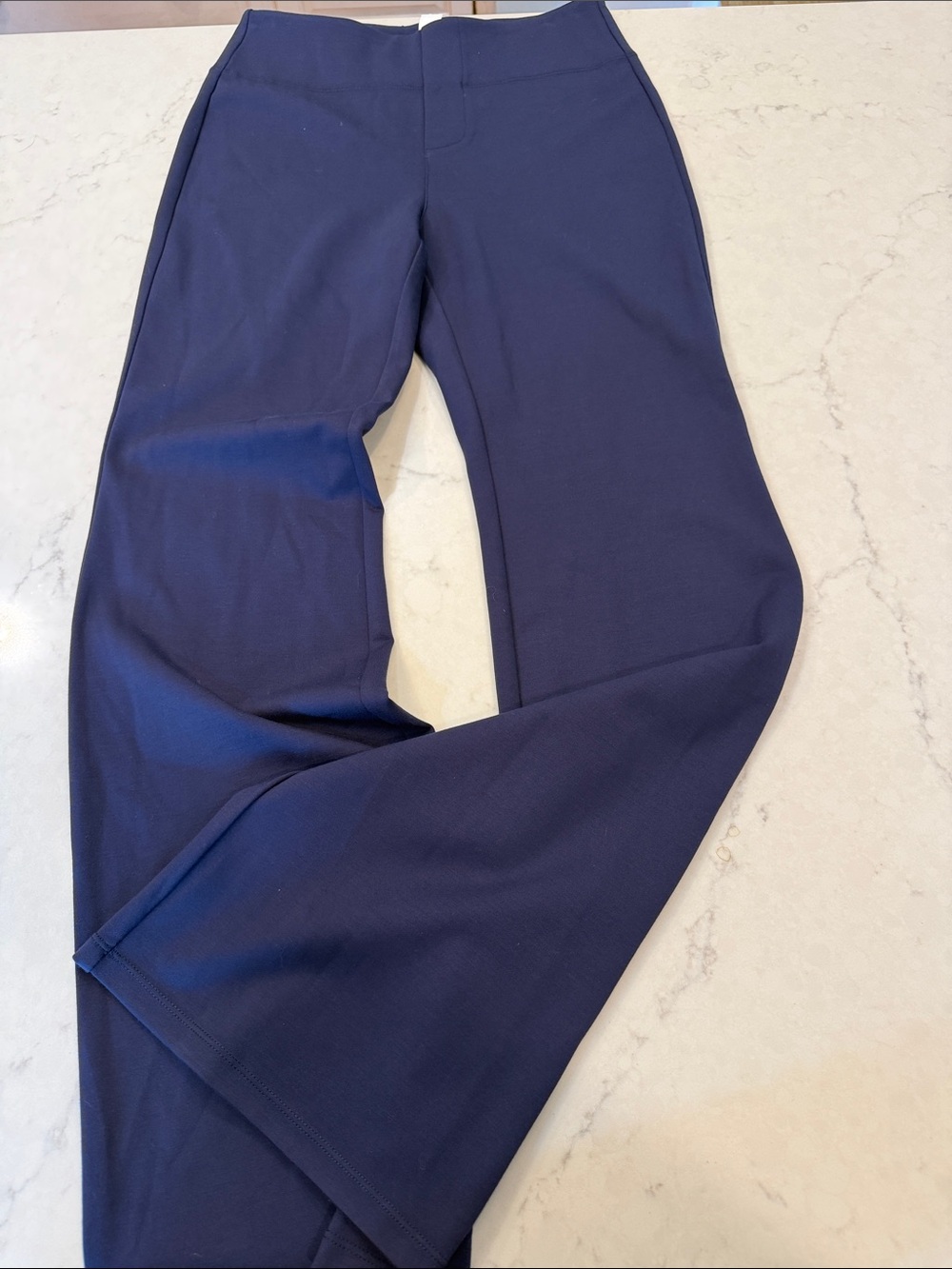 Halara‎ NWT Navy Stretch Flate Pants Size Small